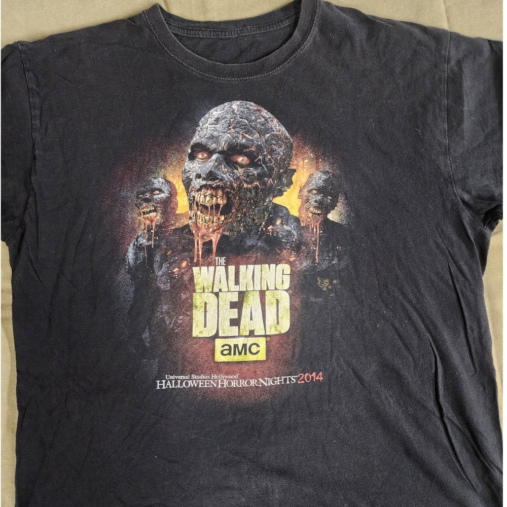 VTG 2014 The Walking Dead Halloween Horror Nights T-Shirt. Streetwear Y2K punk